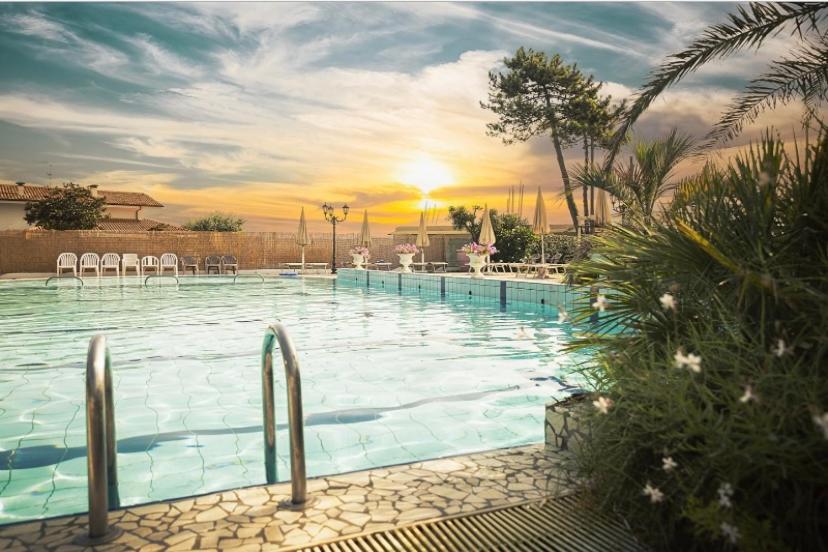 Hotel Locanda Delle Dune Белларія-Іджеа-Марина Екстер'єр фото
