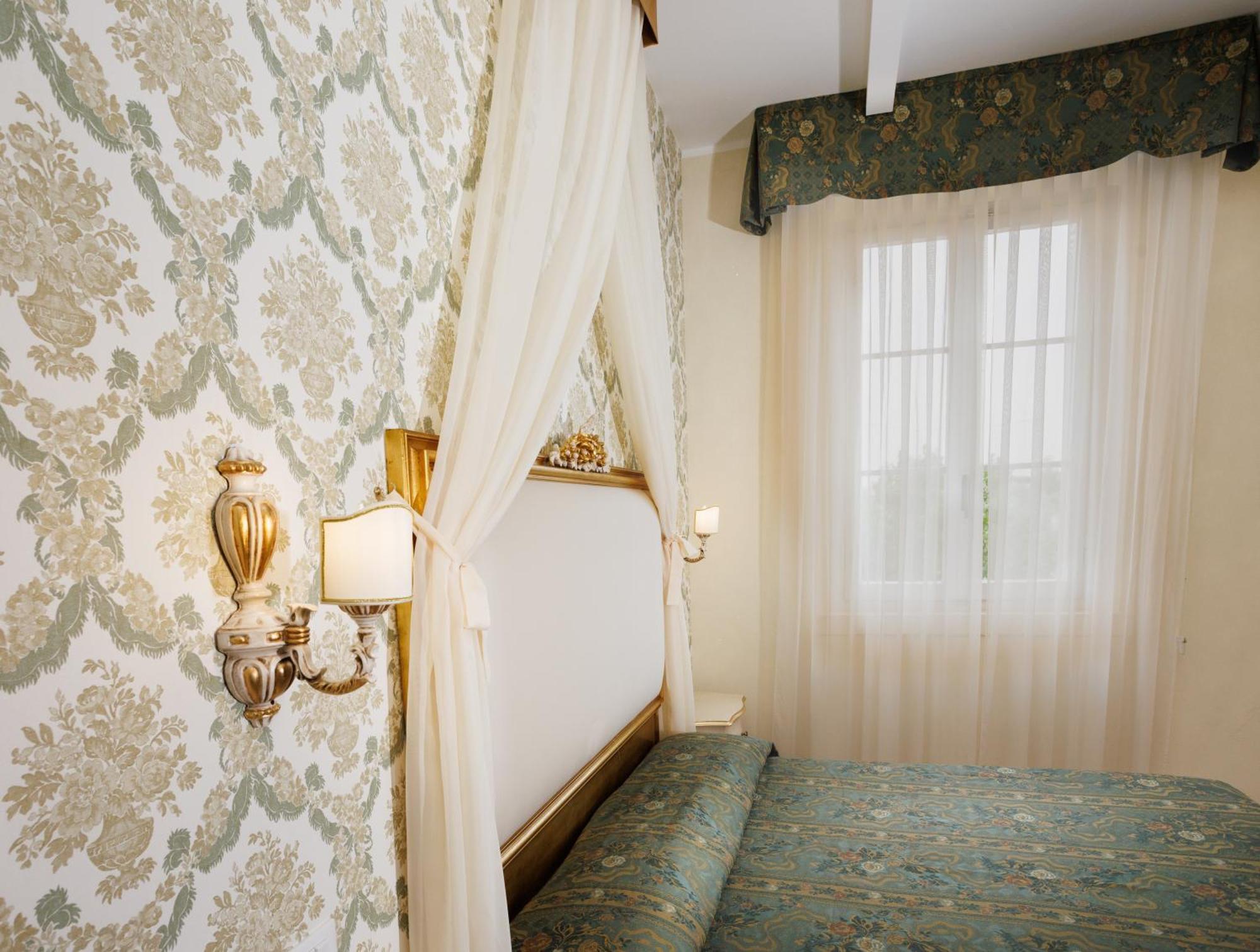 Hotel Locanda Delle Dune Белларія-Іджеа-Марина Екстер'єр фото
